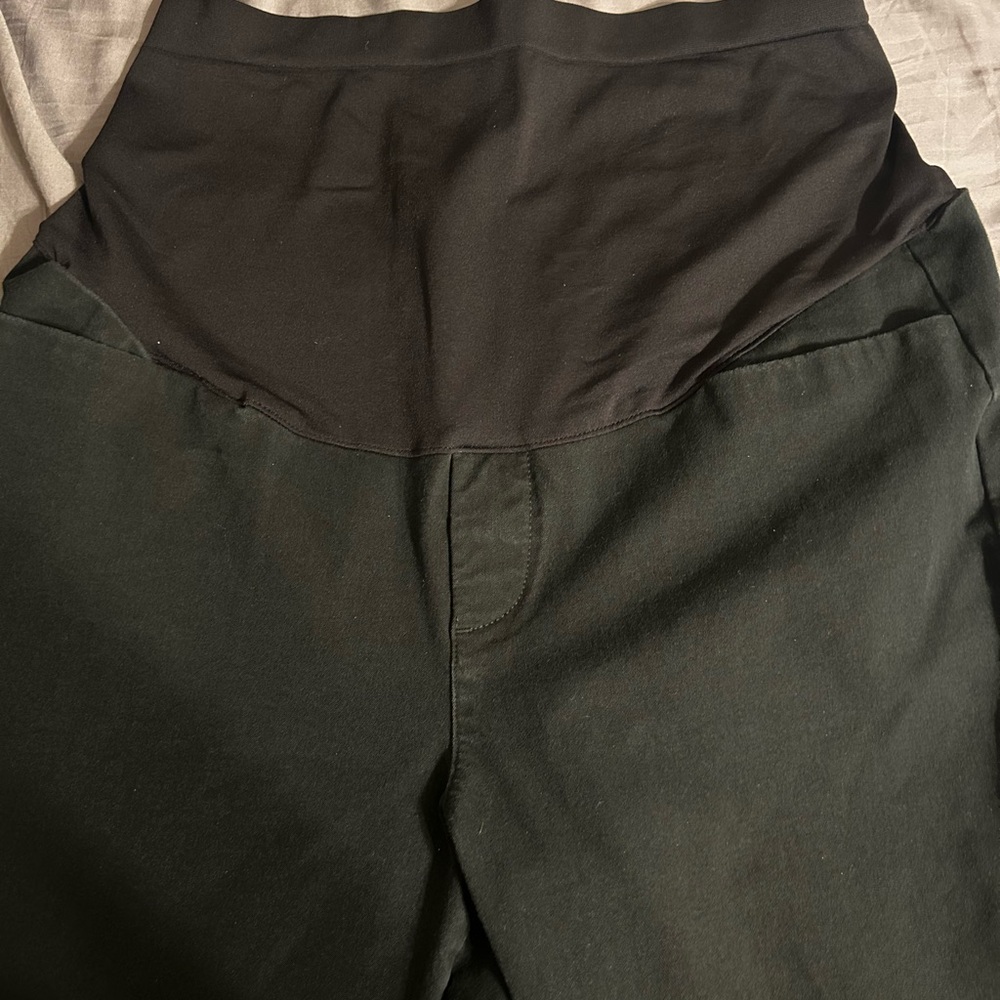 Old Navy Black Maternity Pixie Flare Pants